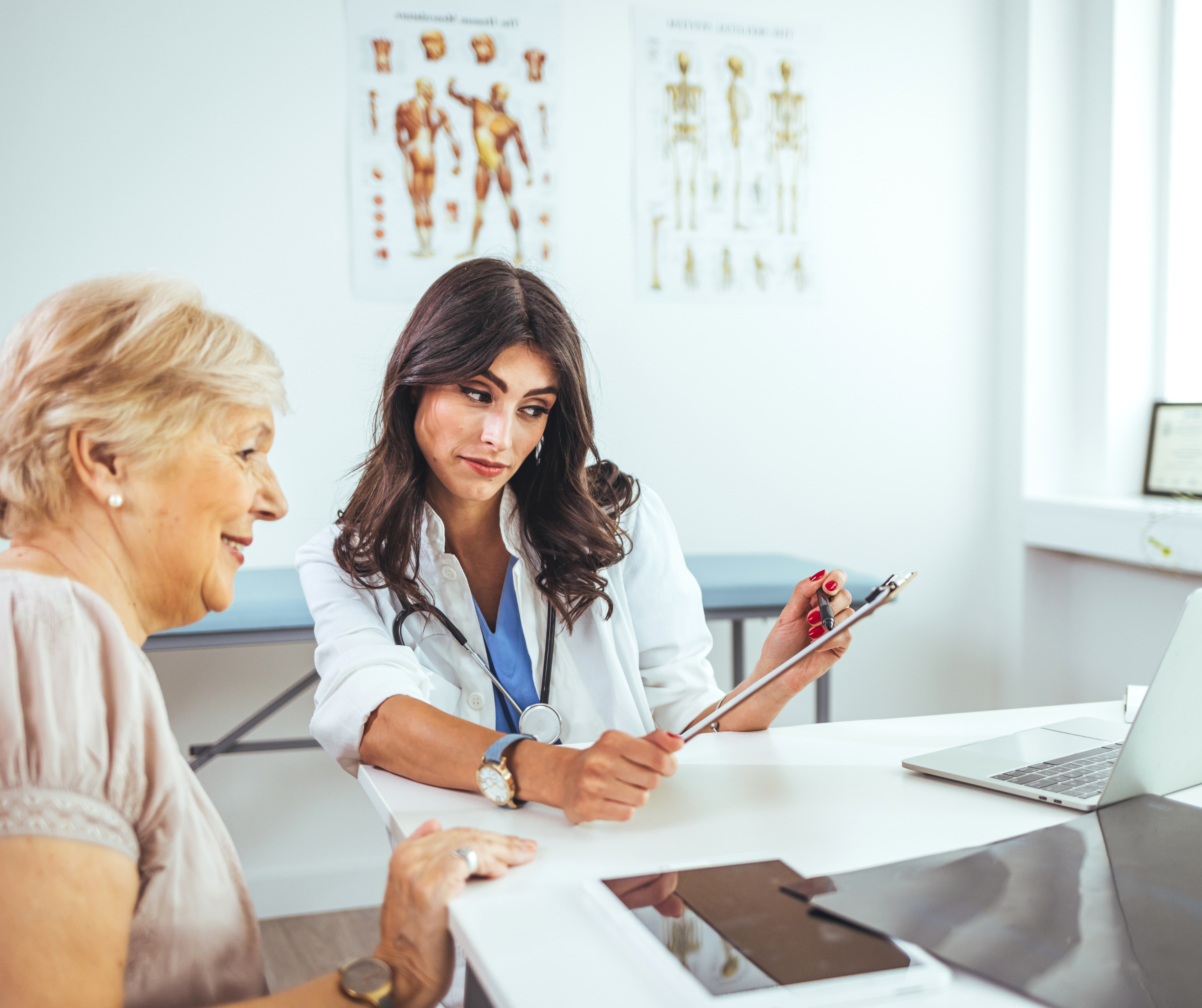 Read more about the article Breaking the Heat: A New Non-Hormonal Treatment for Hot Flashes